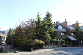 Rainbow Suites by Whistler Retreats Whistler